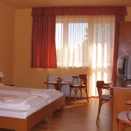 Karadi Hajduszoboszlo