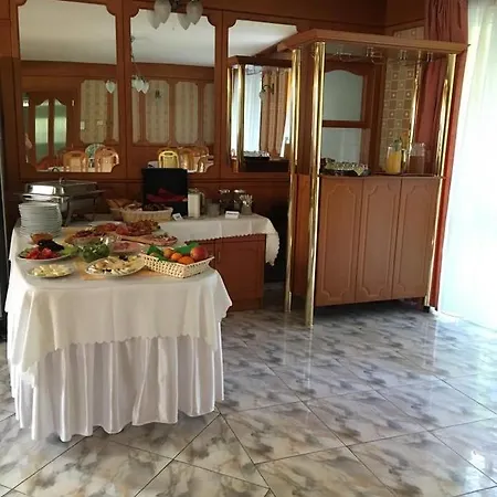 Karadi Hotel 4*